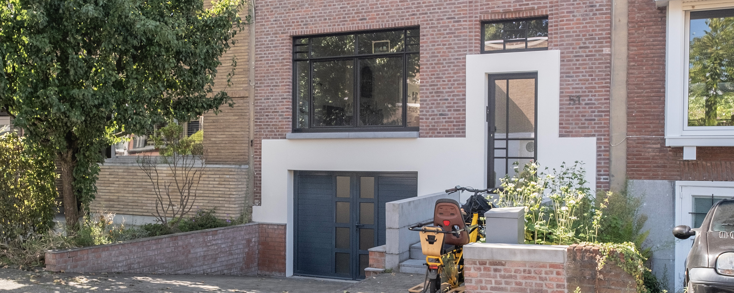 Aluminium steellook ramen voor een stadswoning in Mortsel